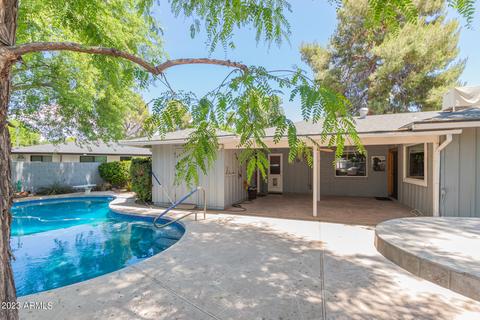 3110 N 46th Pl, Phoenix, AZ 85018 photo 6