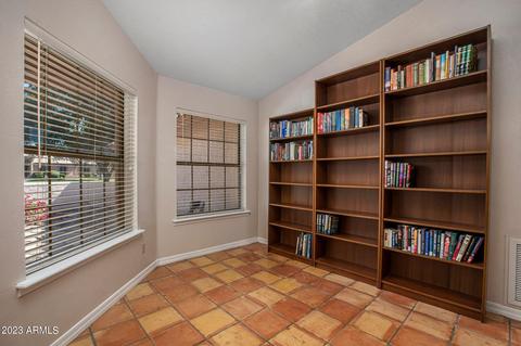 1811 E Washington Ave, Gilbert, AZ 85234 photo 12