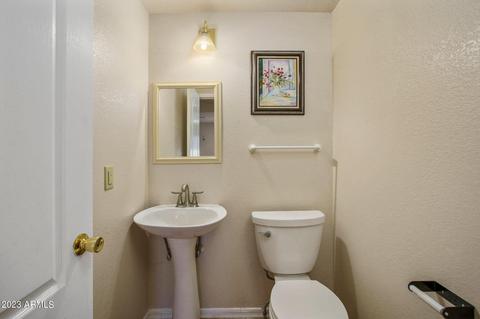 1811 E Washington Ave, Gilbert, AZ 85234 photo 17