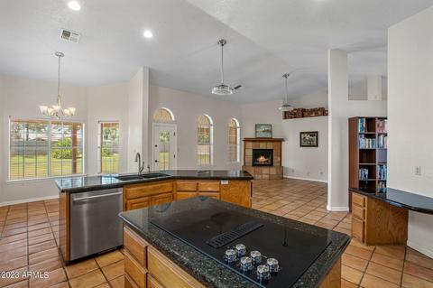 1811 E Washington Ave, Gilbert, AZ 85234 photo 11