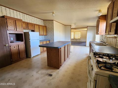 915 S Haskell Ave, Willcox, AZ 85643 photo 26