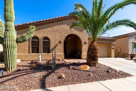 4512 E Carob Dr, Gilbert, AZ 85298 photo 3
