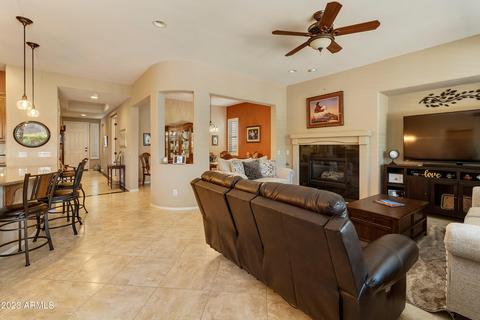 4512 E Carob Dr, Gilbert, AZ 85298 photo 9