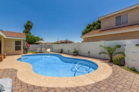 937 W Cooley Dr, Gilbert, AZ 85233 photo 5