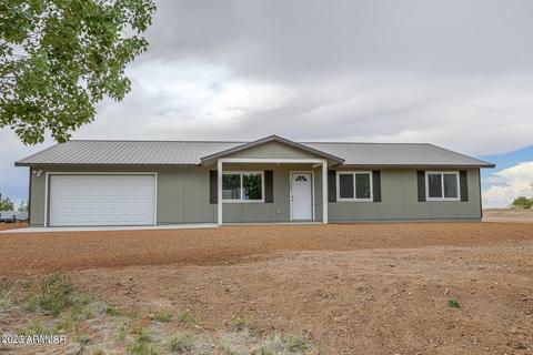 1390 Farmhouse Dr, Taylor, AZ 85939
