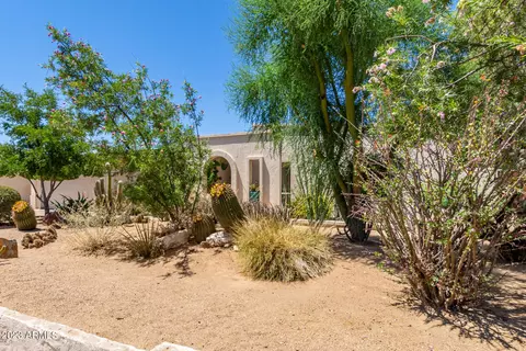 118 Eugie Ave, Phoenix, AZ 85022 photo 4