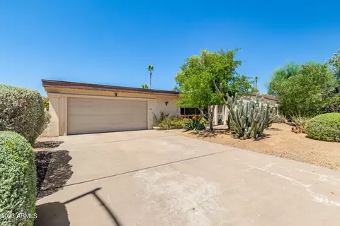 118 Eugie Ave, Phoenix, AZ 85022