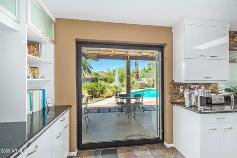 118 Eugie Ave, Phoenix, AZ 85022 photo 18