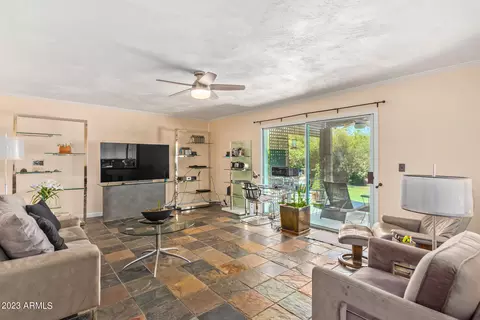 118 Eugie Ave, Phoenix, AZ 85022 photo 9