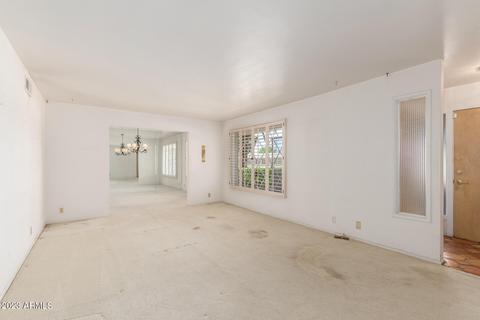 4601 E Mulberry Dr, Phoenix, AZ 85018 photo 4