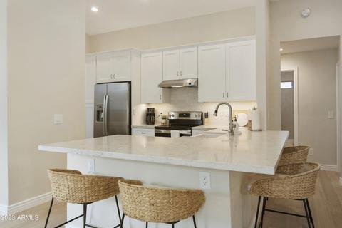 301 W Eagle Ln, Gilbert, AZ 85233