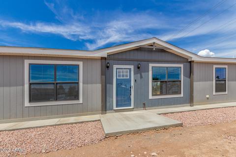 262 S Cactus Rd, Apache Junction, AZ 85119