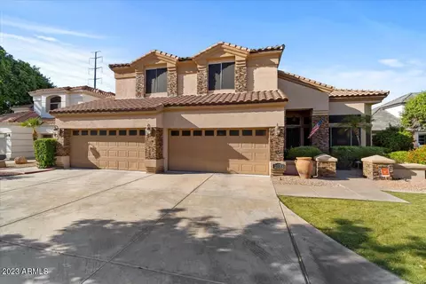 2004 E Catamaran Dr, Gilbert, AZ 85234 photo 2