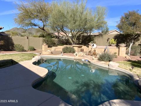 41303 N Peale Ct, Anthem, AZ 85086