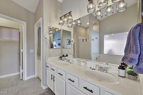2204 E Kelton Ln, Phoenix, AZ 85022 photo 16