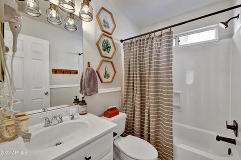 2204 E Kelton Ln, Phoenix, AZ 85022 photo 22