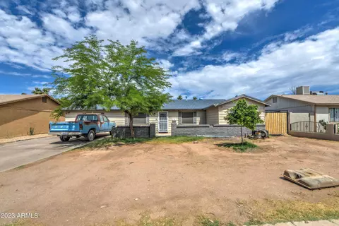 1813 N 63rd Dr, Phoenix, AZ 85035