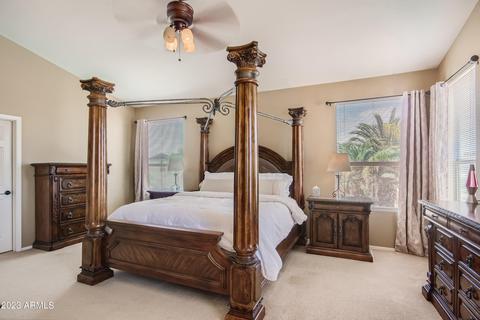 1074 S Roles Dr, Gilbert, AZ 85296 photo 13