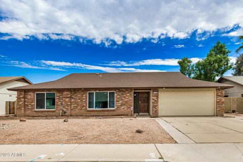 1049 W Mendoza Ave, Mesa, AZ 85210