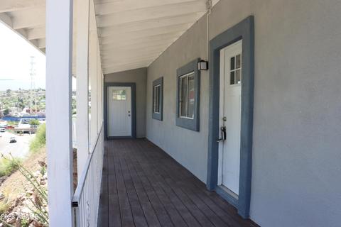 223 E Yuma St, Globe, AZ 85501 photo 3