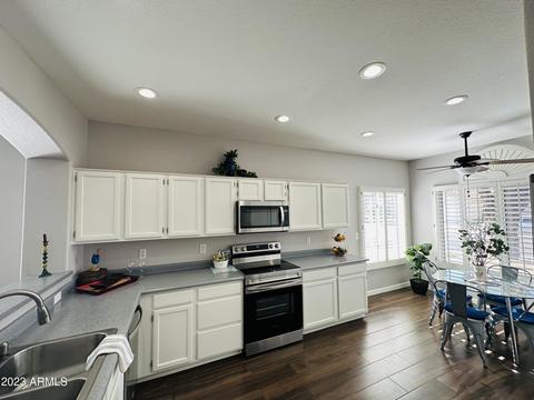 4613 E Villa Rita Dr, Phoenix, AZ 85032 photo 6