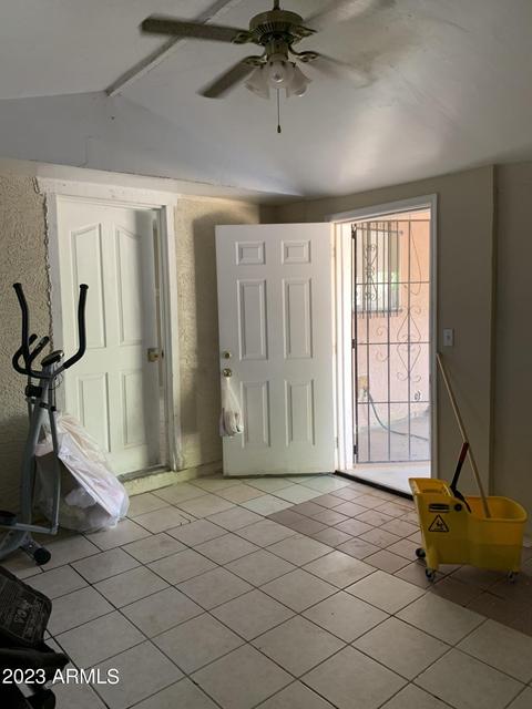 7058 S 16th Dr, Phoenix, AZ 85041 photo 24