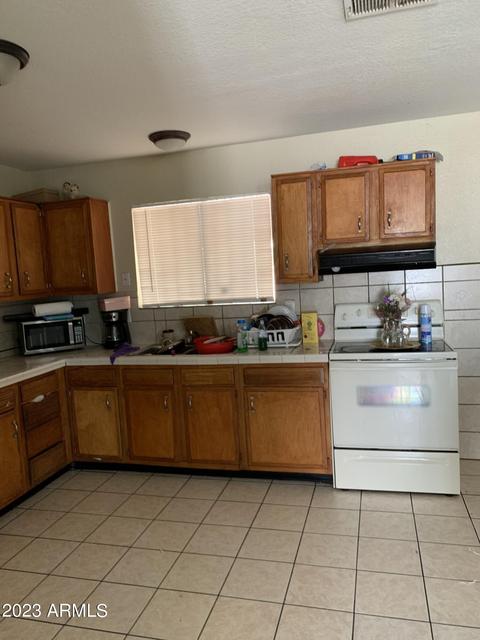 7058 S 16th Dr, Phoenix, AZ 85041 photo 12