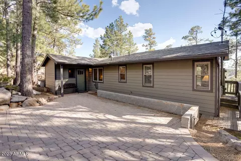 17930 S Silverlake Dr, Munds Park, AZ 86017