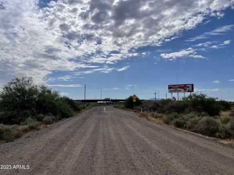 3205 N Pantano Valley Rd #6, Eloy, AZ 85131