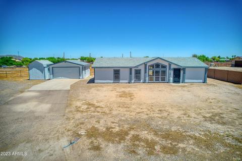 7996 W Reata Ln, Arizona City, AZ 85123