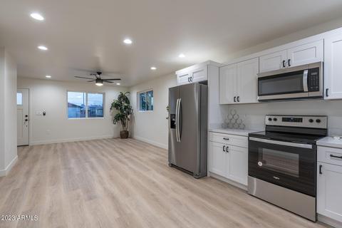 1645 E Monroe St, Phoenix, AZ 85034 photo 2