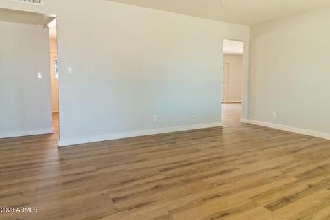 3131 W Wethersfield Rd, Phoenix, AZ 85029 photo 4