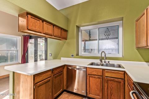 4176 E Cholla Canyon Dr, Phoenix, AZ 85044 photo 5