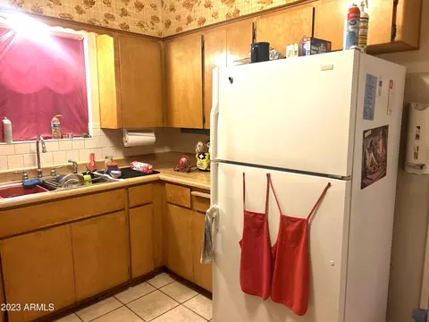 50 N Mountain View Rd, Apache Junction, AZ 85119 photo 3