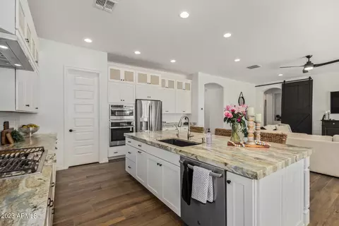 2745 S Jeffry St, Gilbert, AZ 85295 photo 12