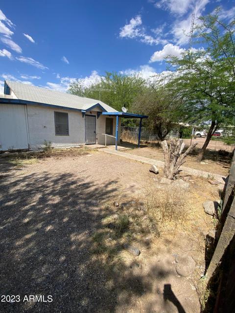 106 W Phoenix Ave, Eloy, AZ 85131