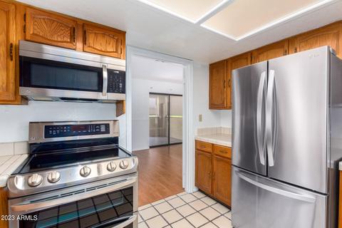 8214 N 21st Dr #A208, Phoenix, AZ 85021 photo 9