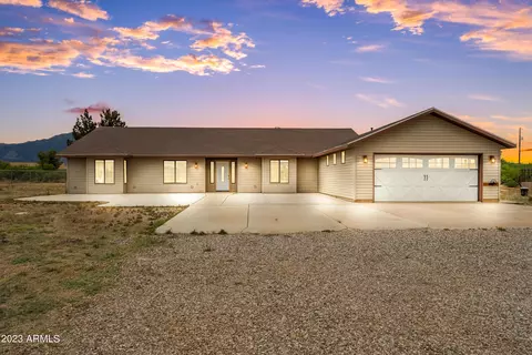 6330 S Moson Rd, Hereford, AZ 85615