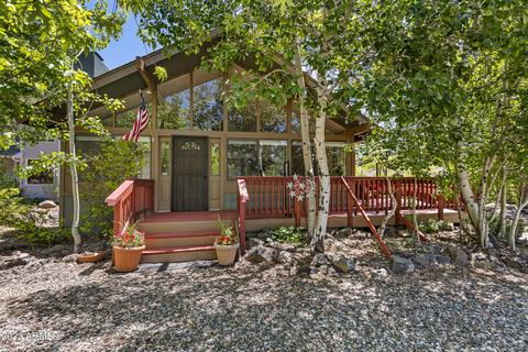17415 S Sahuaro Pl, Munds Park, AZ 86017
