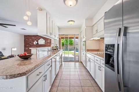 2048 E Cornell Dr, Tempe, AZ 85283 photo 12