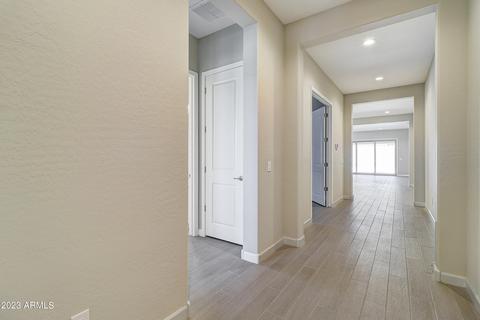6020 E Lone Cactus Dr, Phoenix, AZ 85054 photo 5