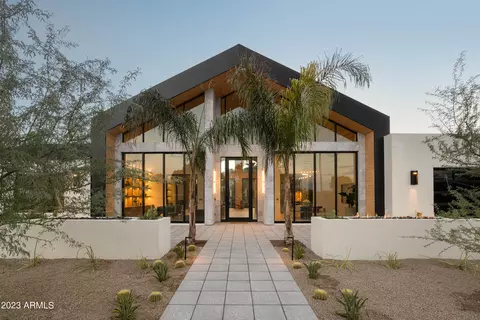 5020 N Chiquita Ln, Paradise Valley, AZ 85253