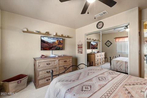 697 W Baylor Ln, Gilbert, AZ 85233 photo 9