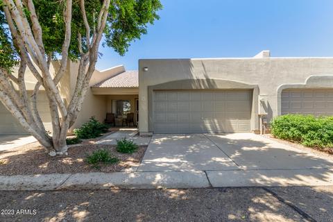 64 N 63rd St #32, Mesa, AZ 85205