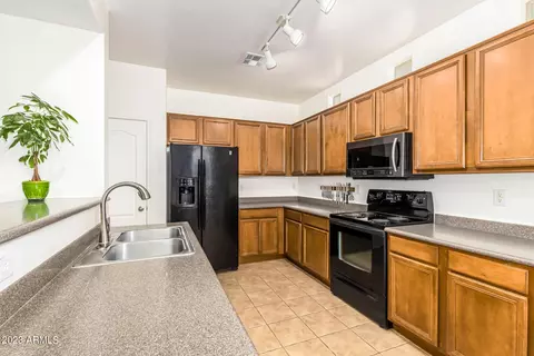 3868 E Yeager Dr, Gilbert, AZ 85295 photo 7