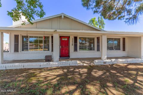 3228 Emerald Cir, Mesa, AZ 85204 photo 3