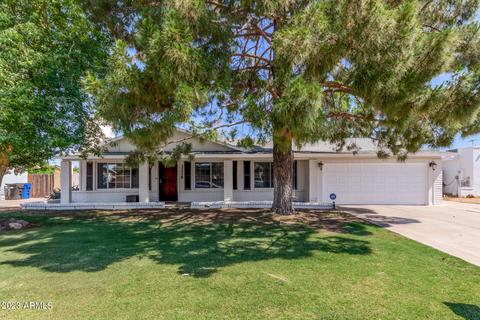 3228 Emerald Cir, Mesa, AZ 85204