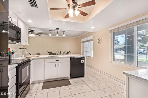 3228 Emerald Cir, Mesa, AZ 85204 photo 9