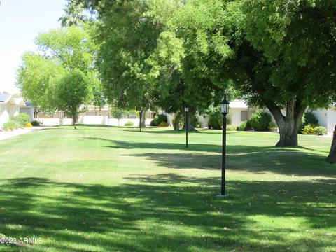 10527 W Palmeras Dr, Sun City, AZ 85373