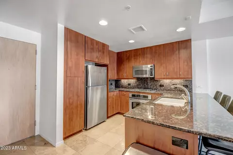 7161 E Rancho Vista Dr #2009, Scottsdale, AZ 85251